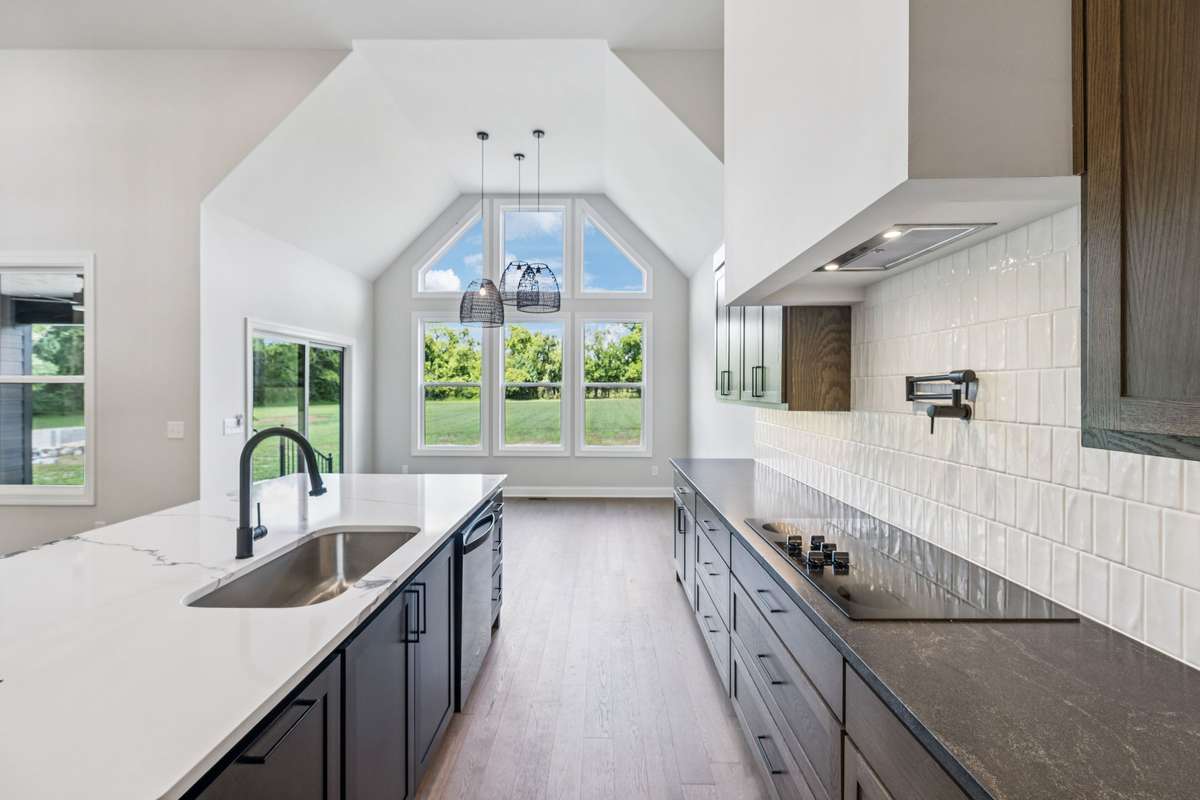 Photos of real pics of a home that was built in Bell Buckle,  buyers will have the option to make their interior and exterior selections.