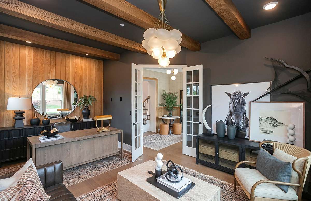 Pictures are of the Foxmoor model home. All pictures shown to emphasize the builder quality and finishes available.