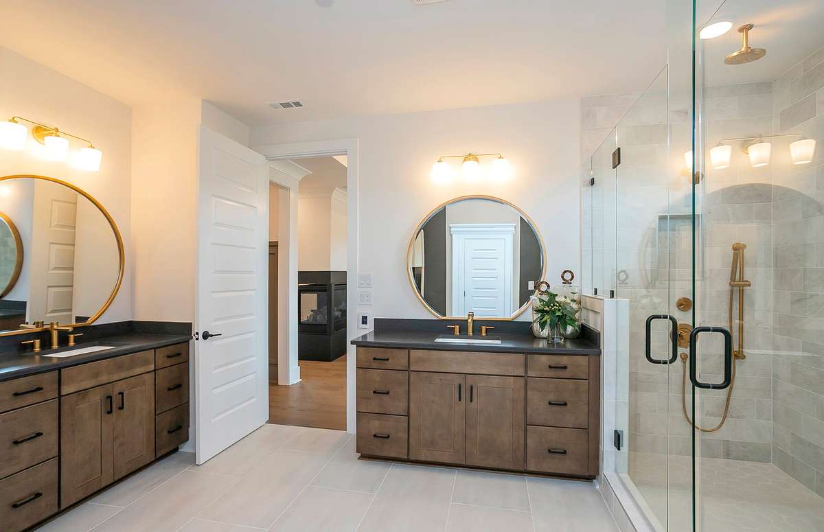 Pictures are of the Foxmoor model home. All pictures shown to emphasize the builder quality and finishes available.