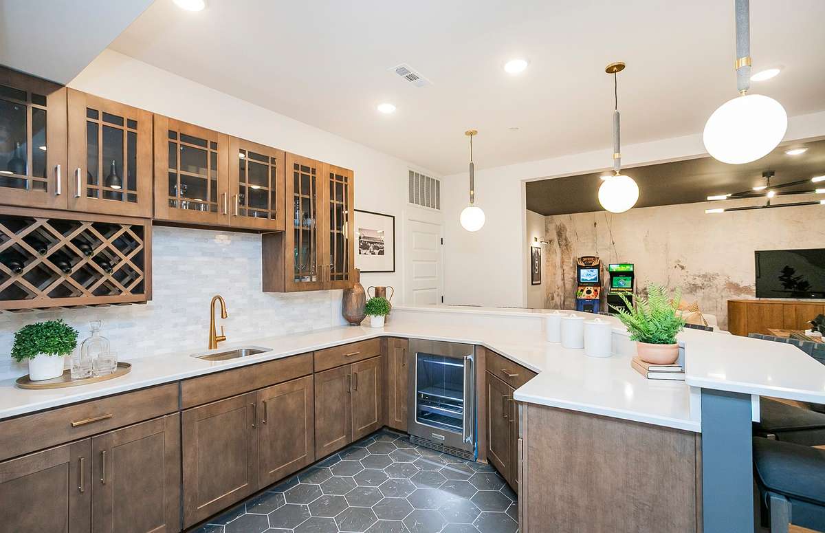 Pictures are of the Foxmoor model home. All pictures shown to emphasize the builder quality and finishes available.