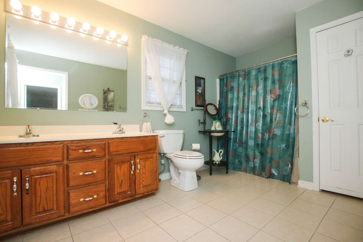 Owner's en suite