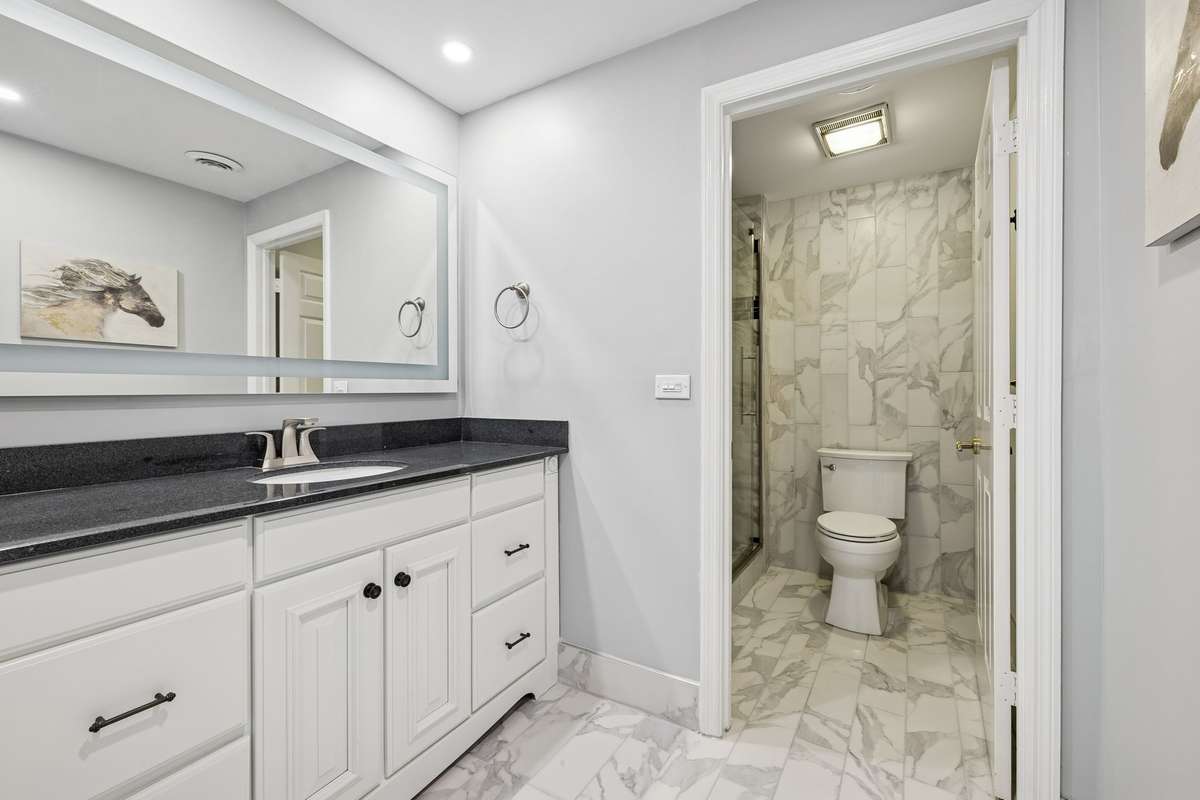 Hallway Bath with Extra Large Vanity