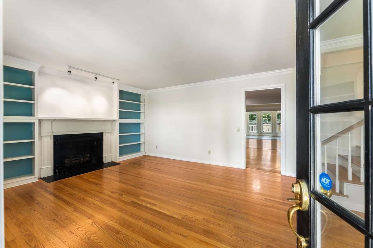 Built in shelving with Fireplace