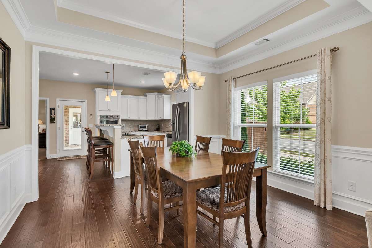 Dining Room Into Kitchen
