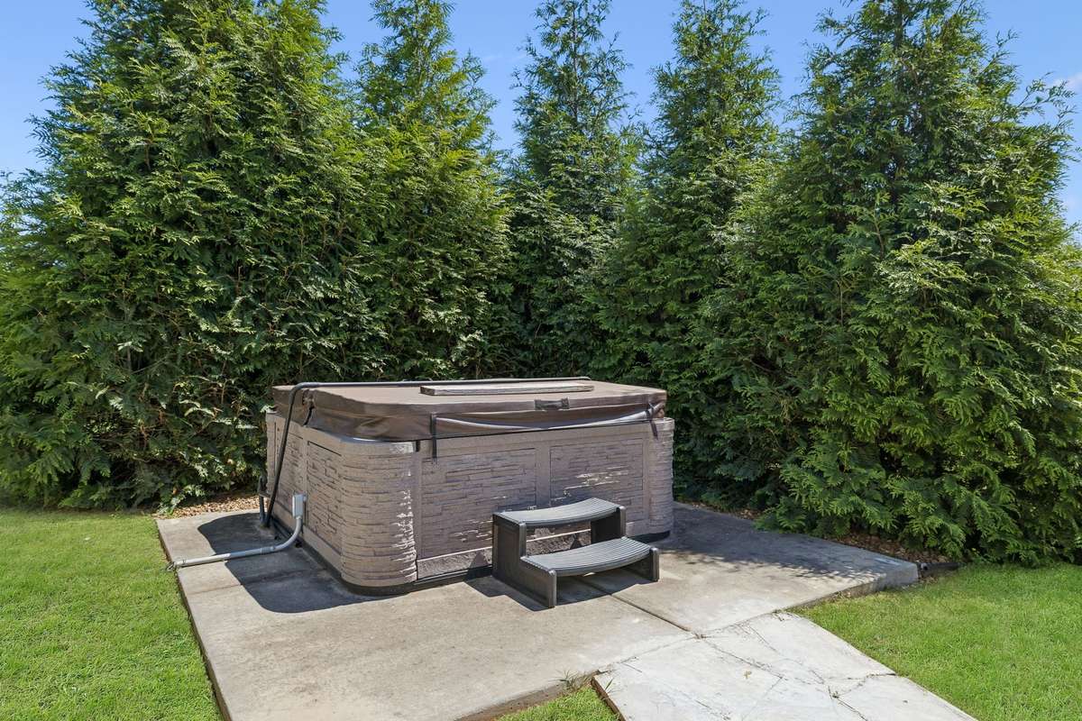 Hot tub