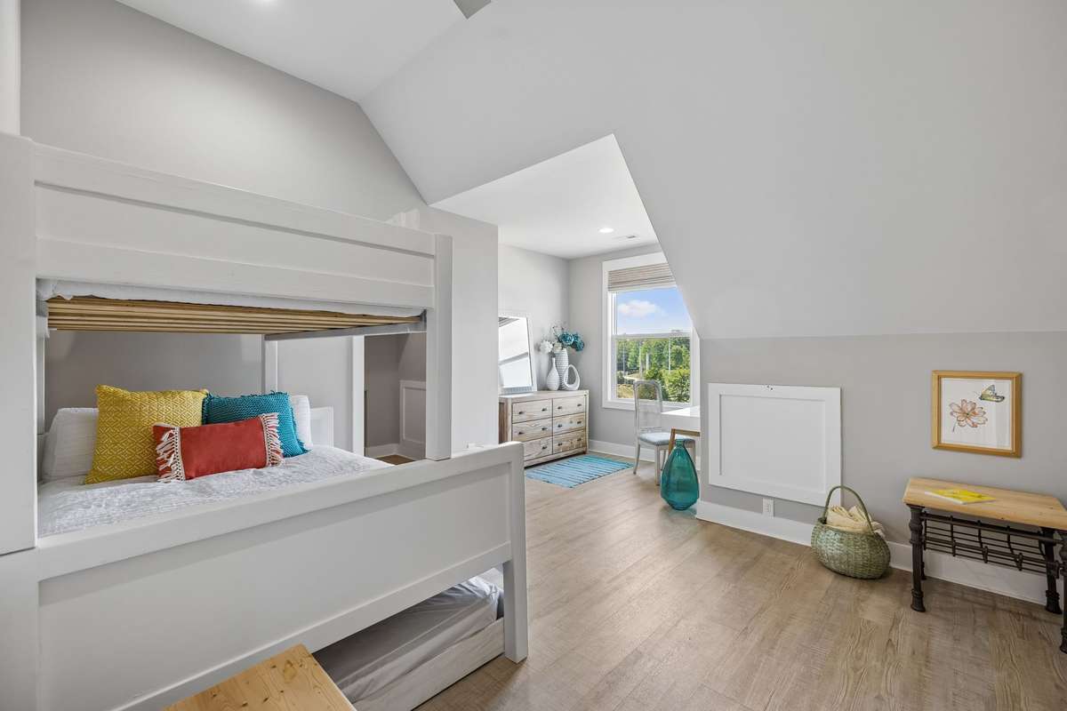 Bunk Room #2 - Sleeps 7