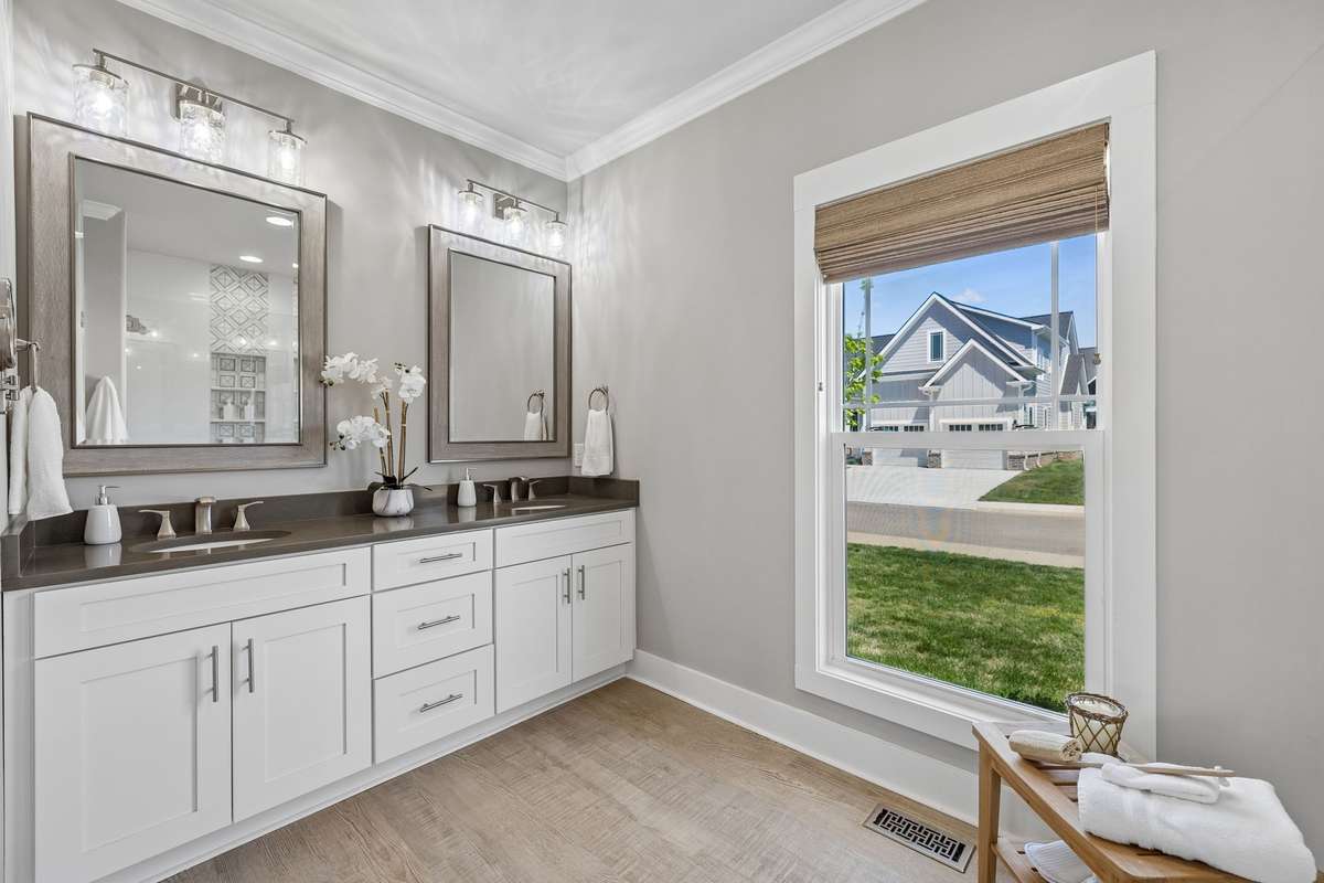 Double sink vanity