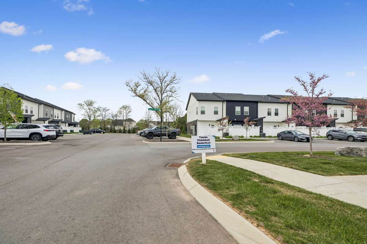 Plenty of new amenities coming like Pickleball, Tennis Courts and a Basketball Courts