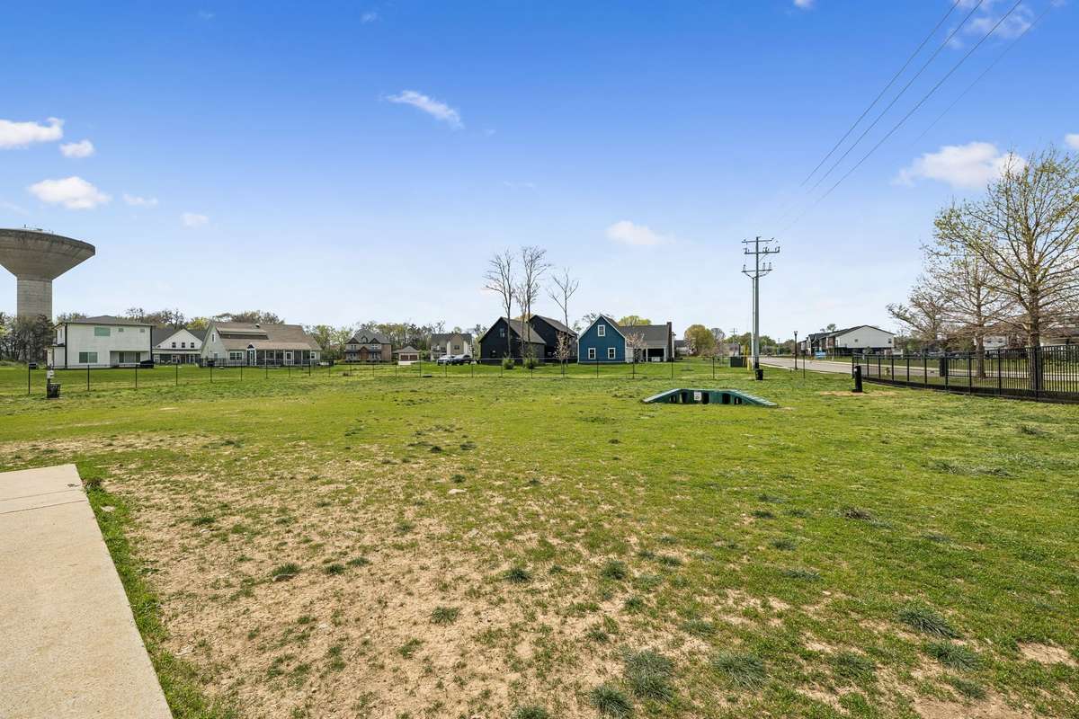 Large Dog Park within walking distance