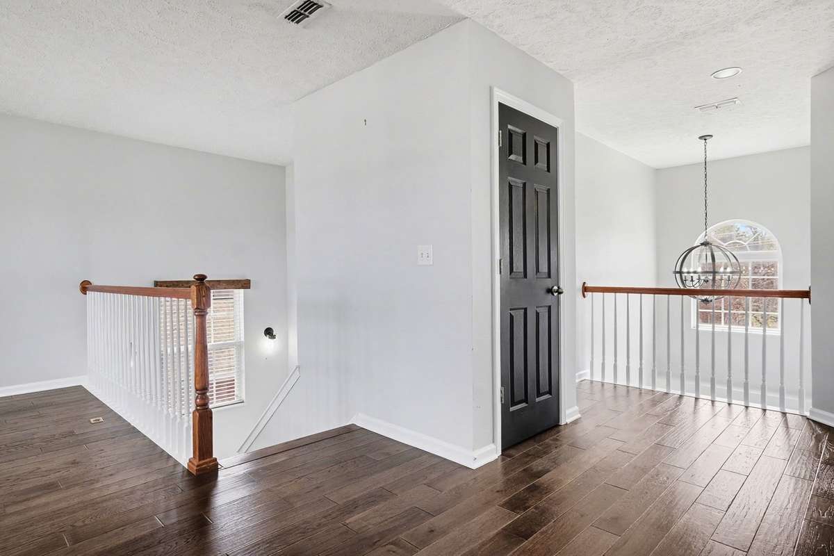2nd Floor Living Area