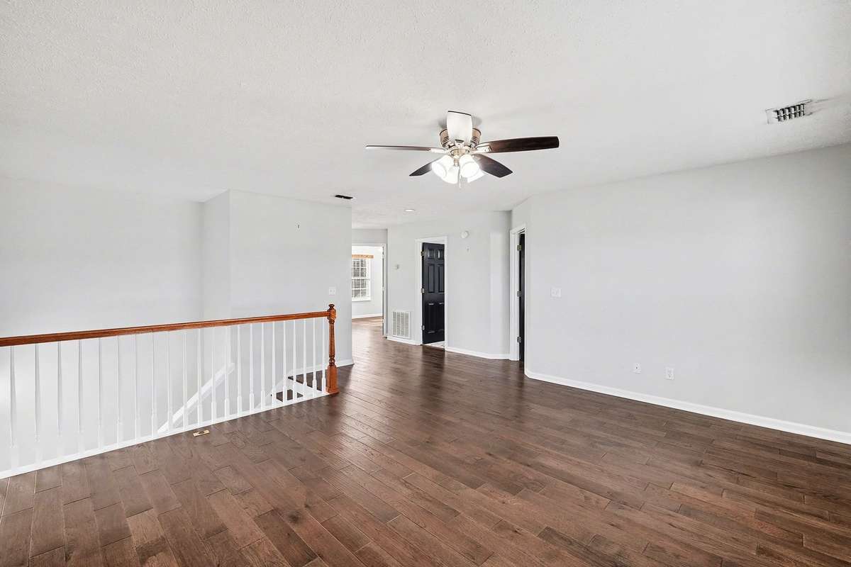 2nd Floor Living Area