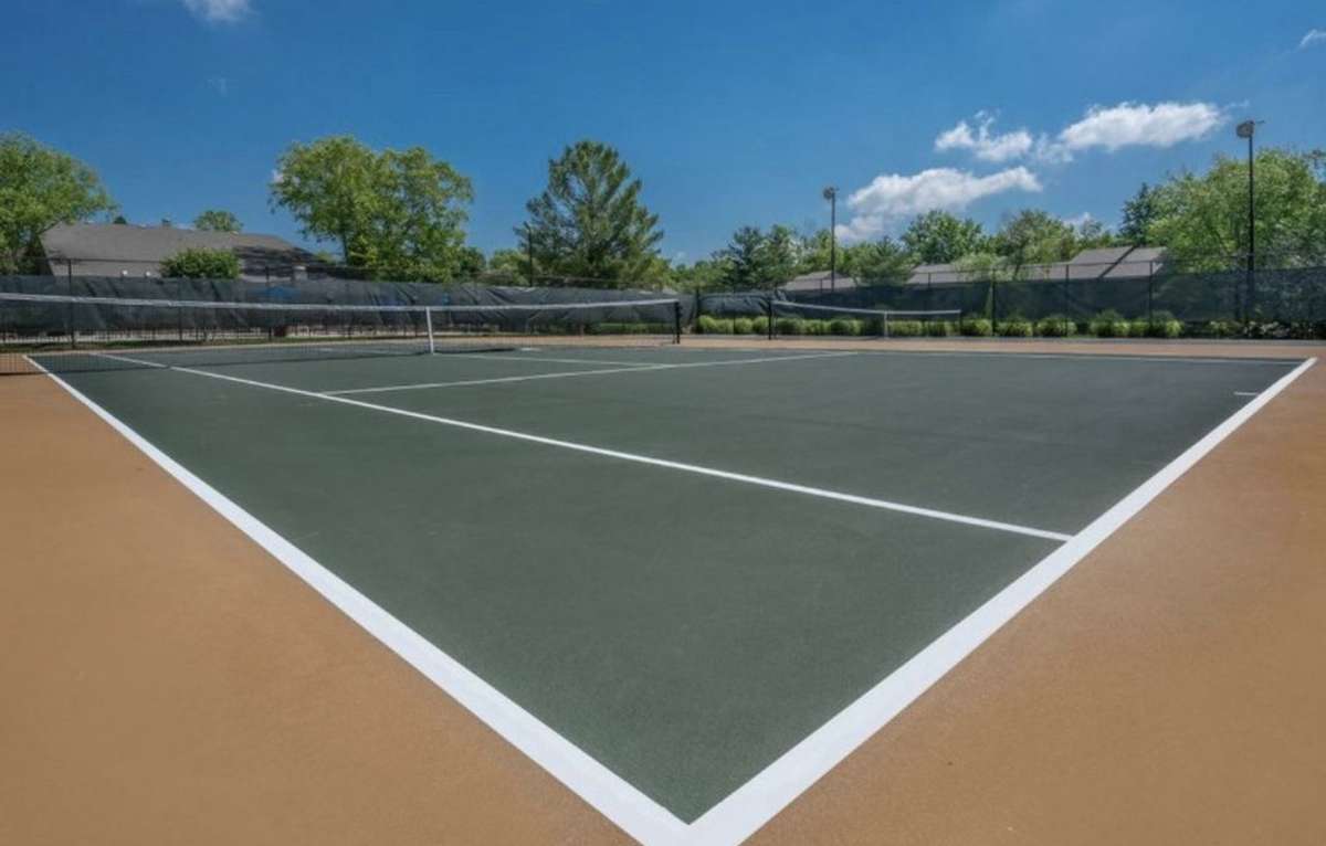 You can play pickleball or tennis here.
