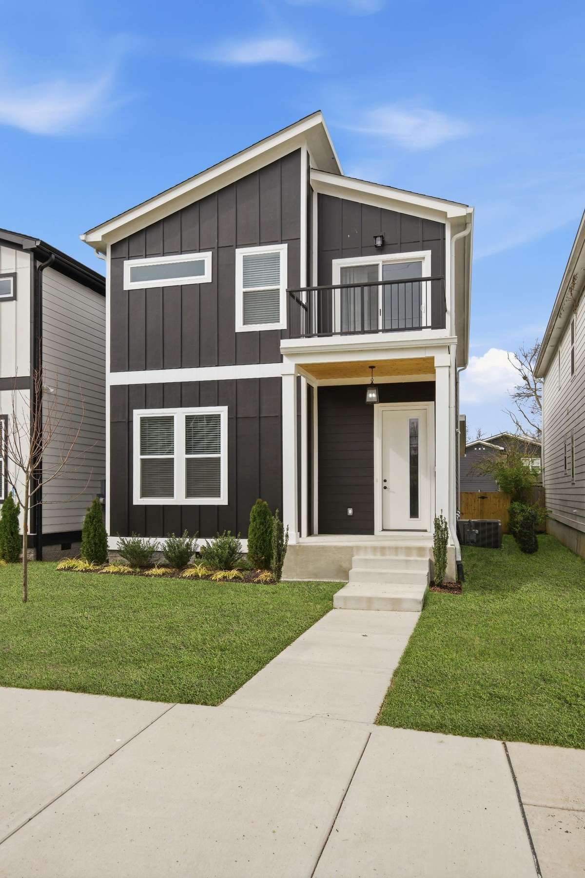 Contemporary marvel steps from Germantown and downtown Nashville. Enjoy a lower covered front porch and upper deck. Welcome home!