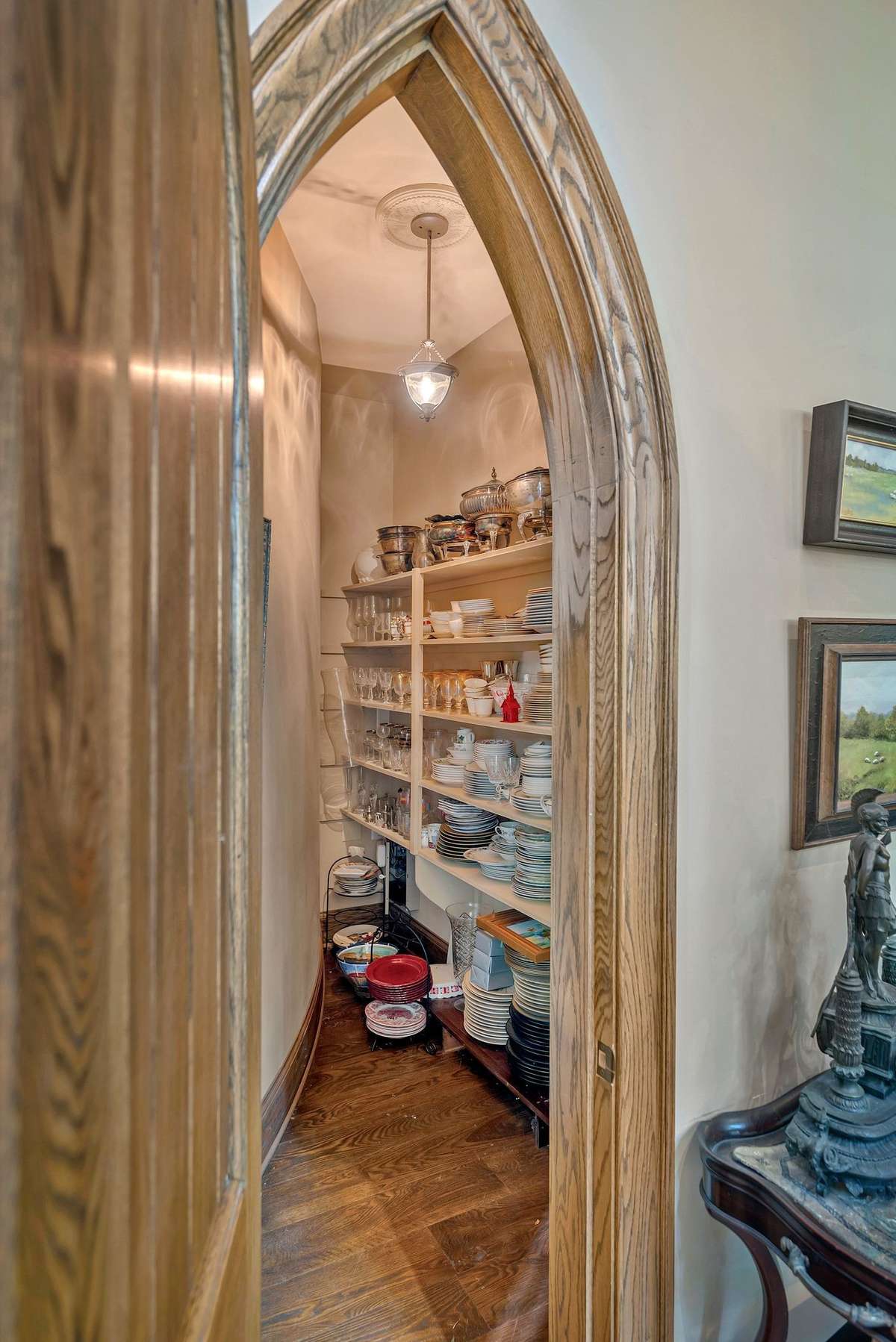 China closet