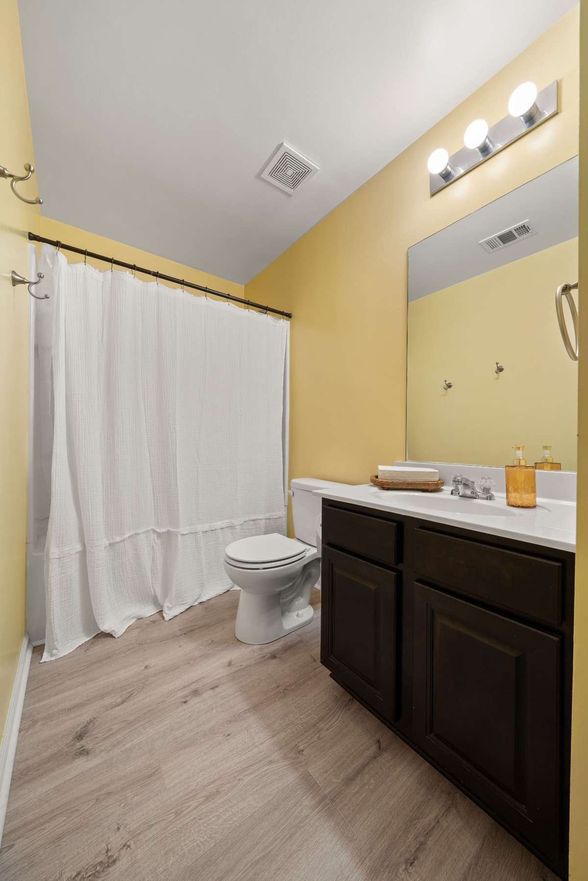 Bedroom 1's Bathroom on Main Floor