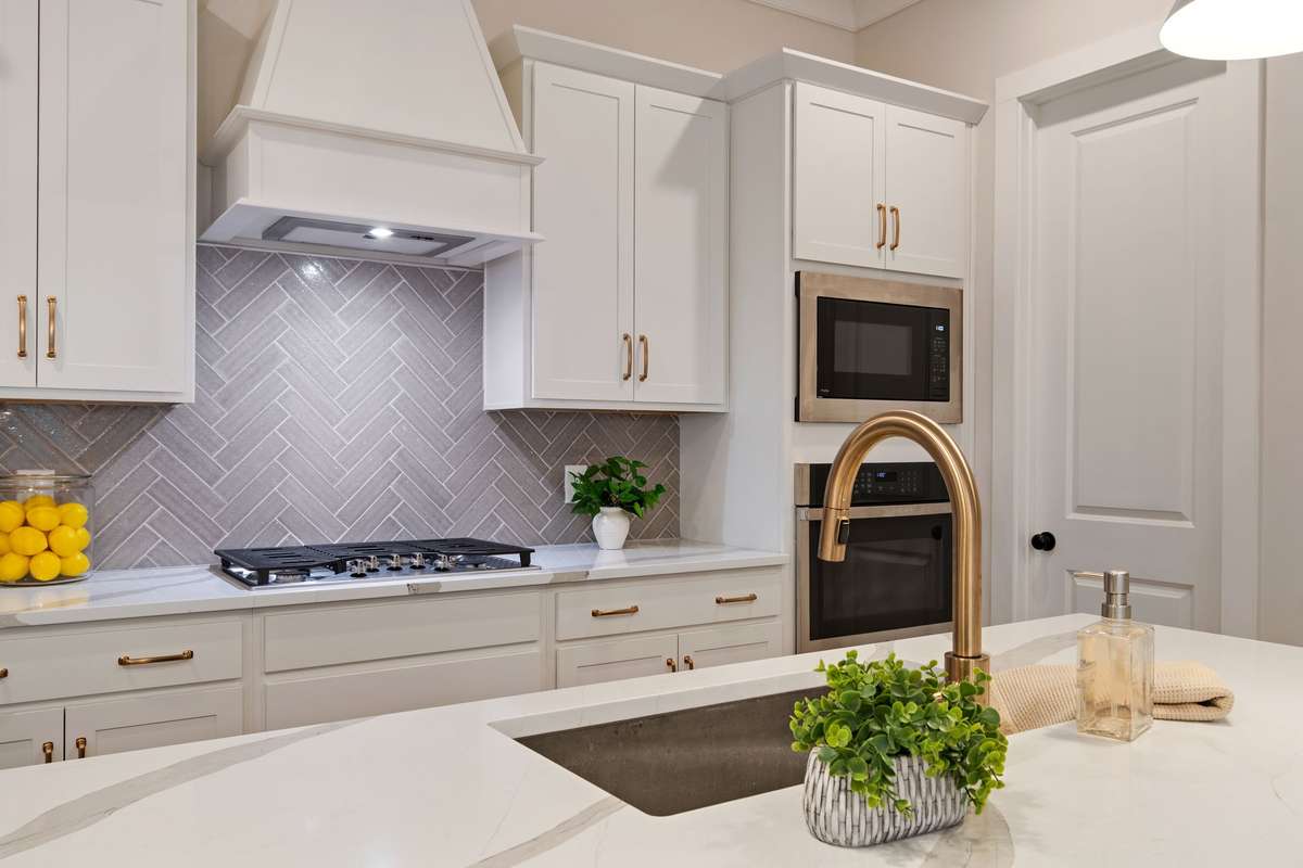 Built in microwave and oven.