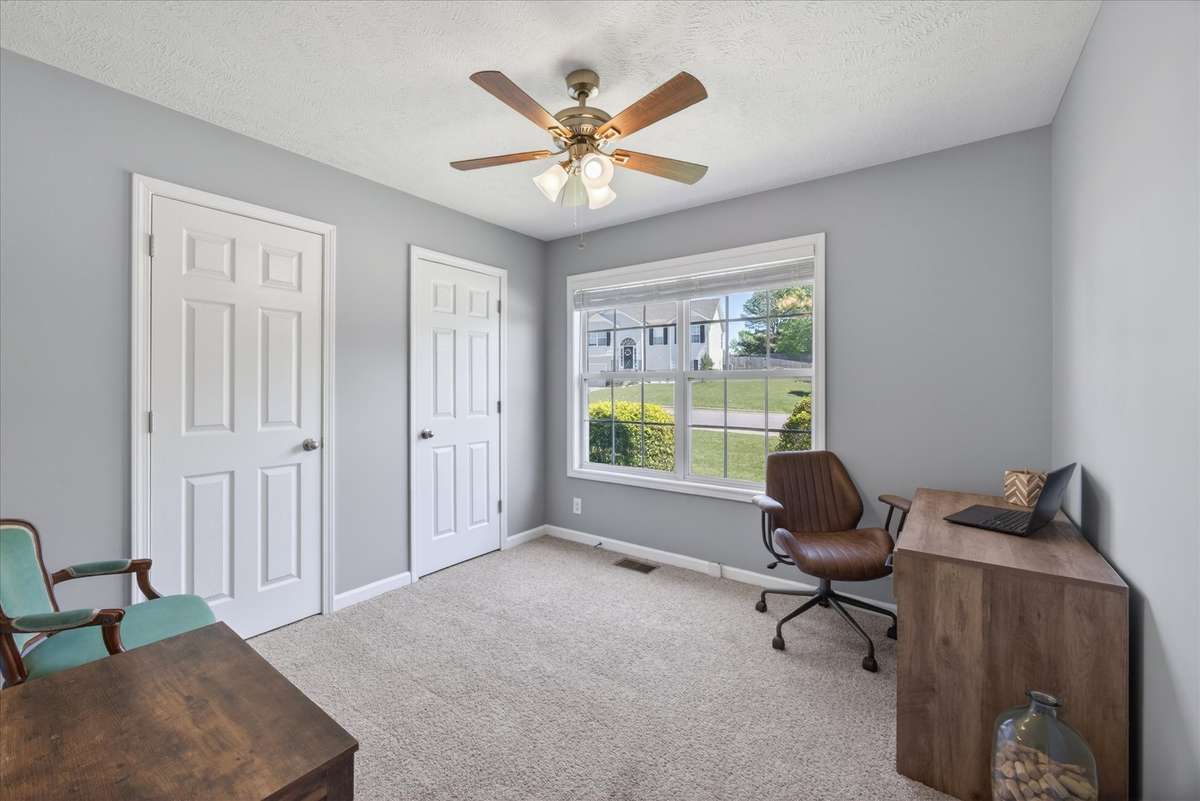 2nd Bedroom