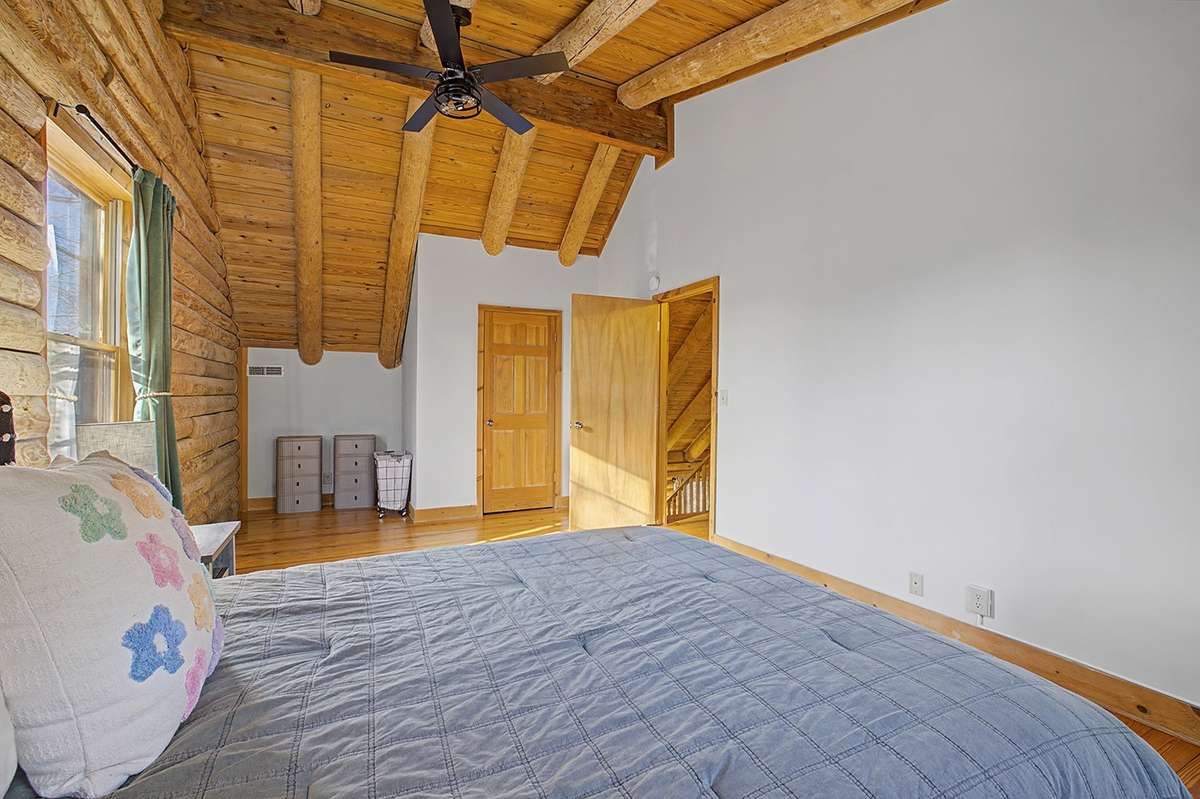 Extra storage nook, walk-in closet, attic storage access