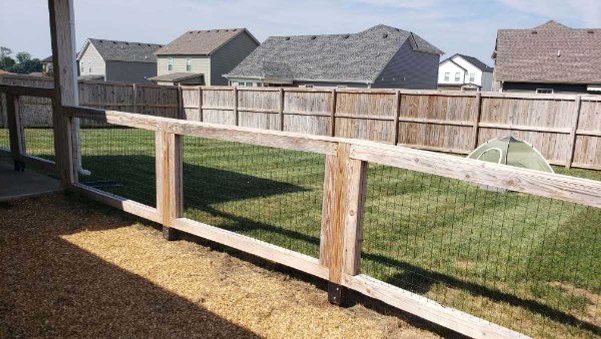 Privacy fenced yard.