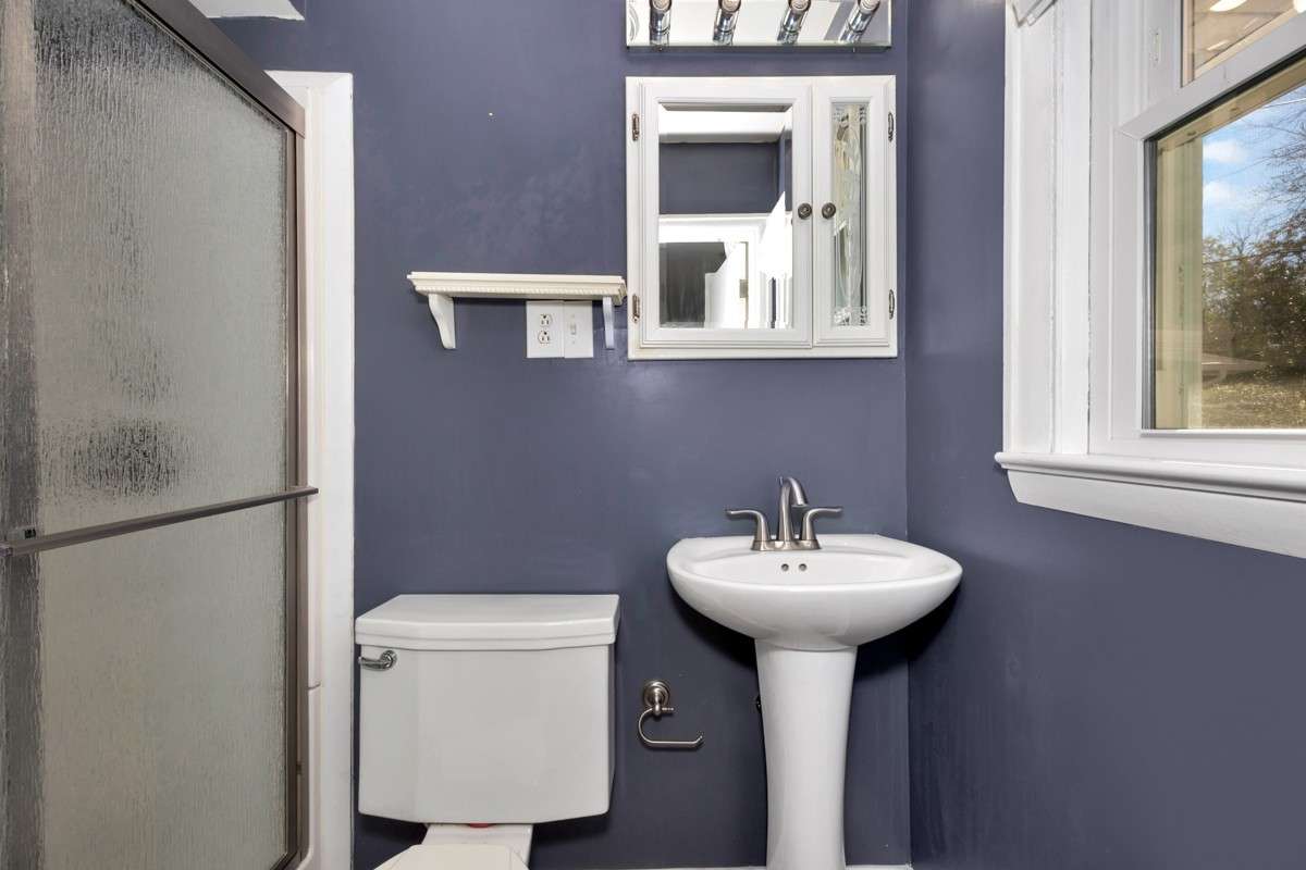 3/4 Bath