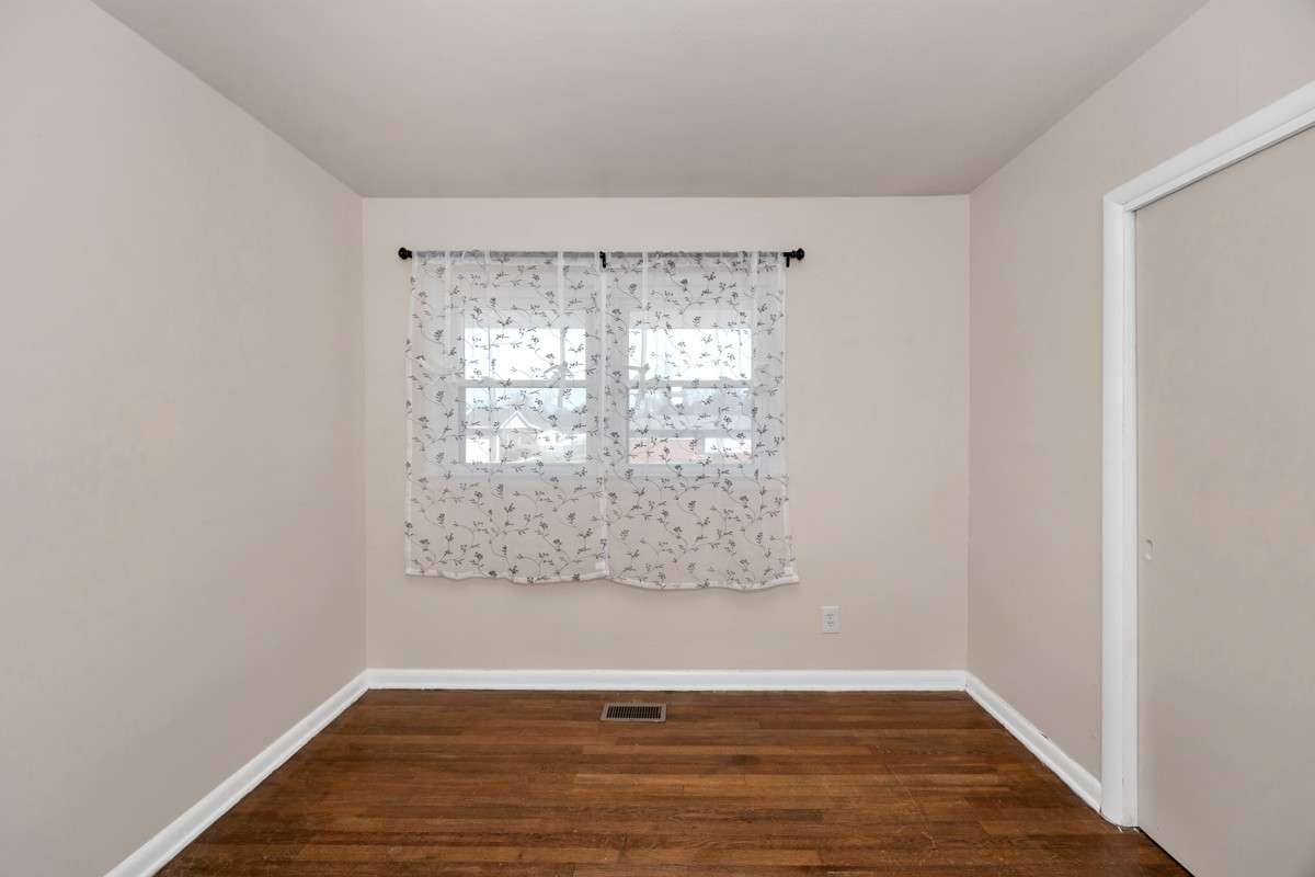 Bedroom- wood flooring
