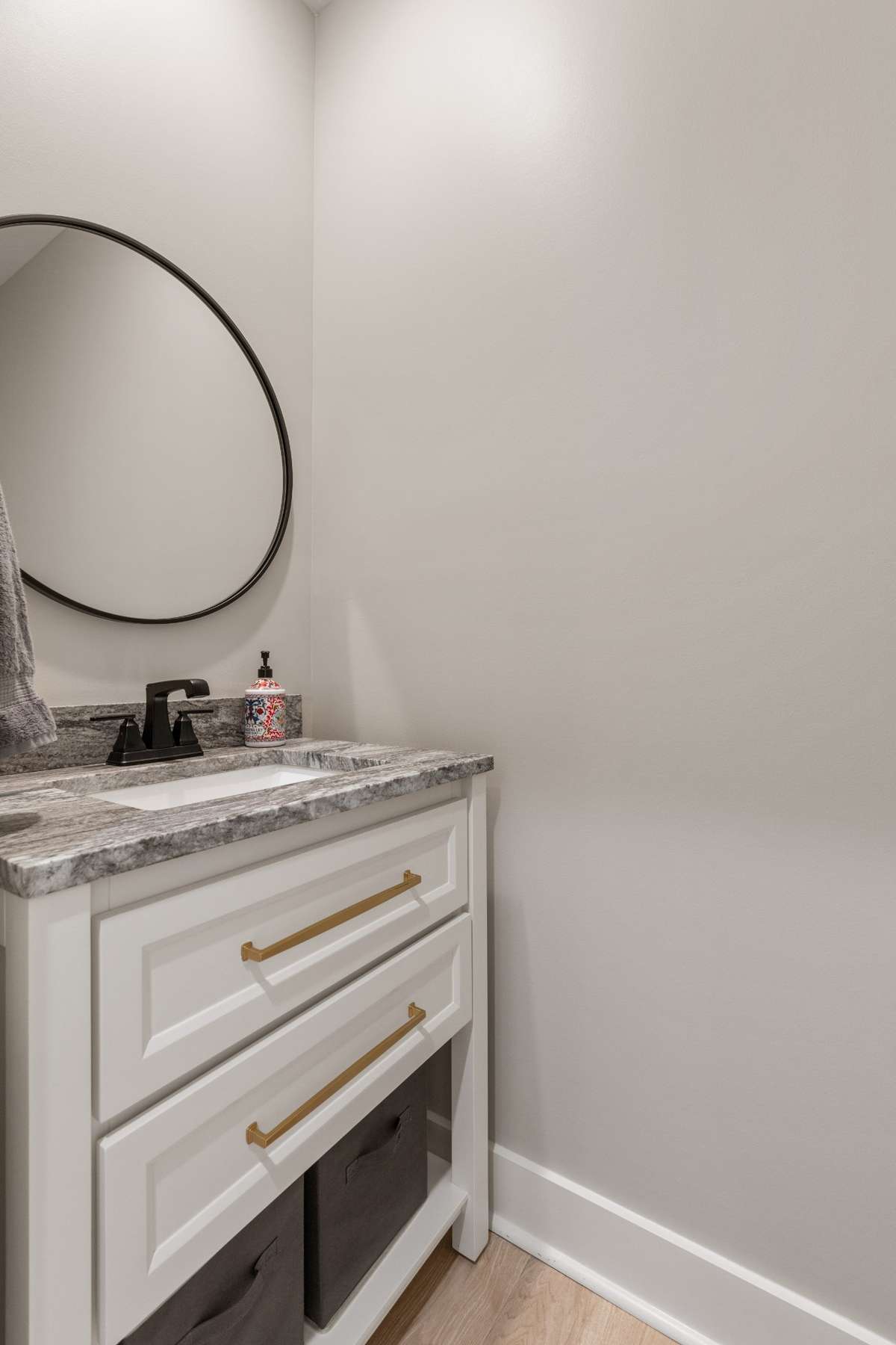 Powder room