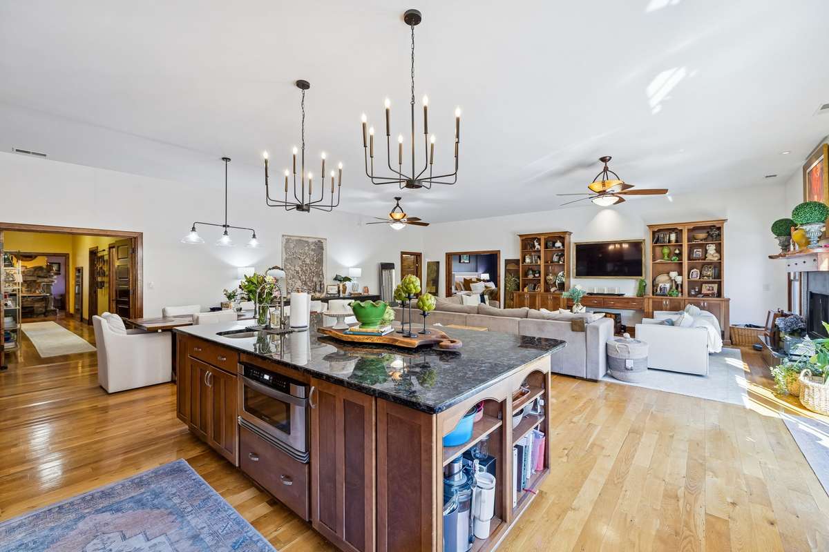 A look toward the Living area.