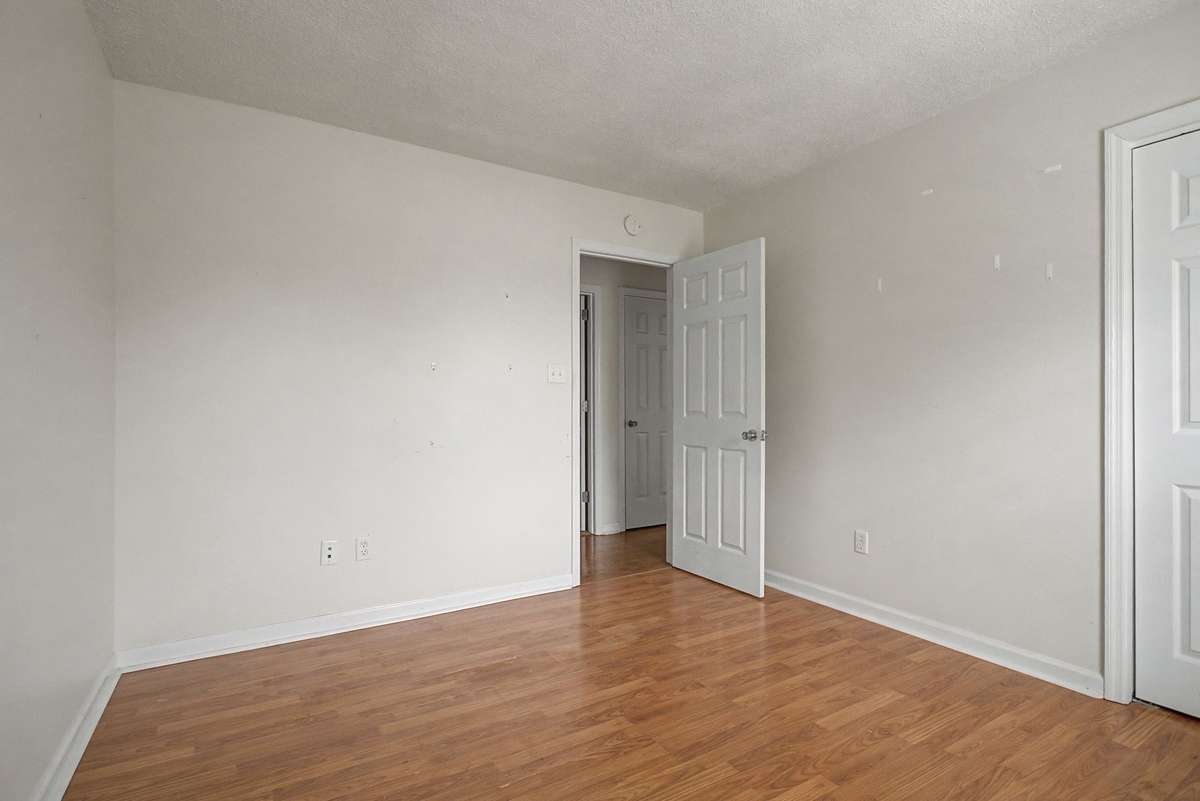 No carpet throughout makes for easy cleaning all the time!