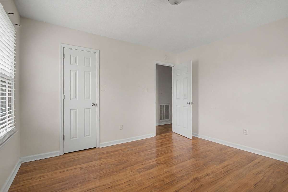 Spacious bedrooms with more gorgeous natural light!