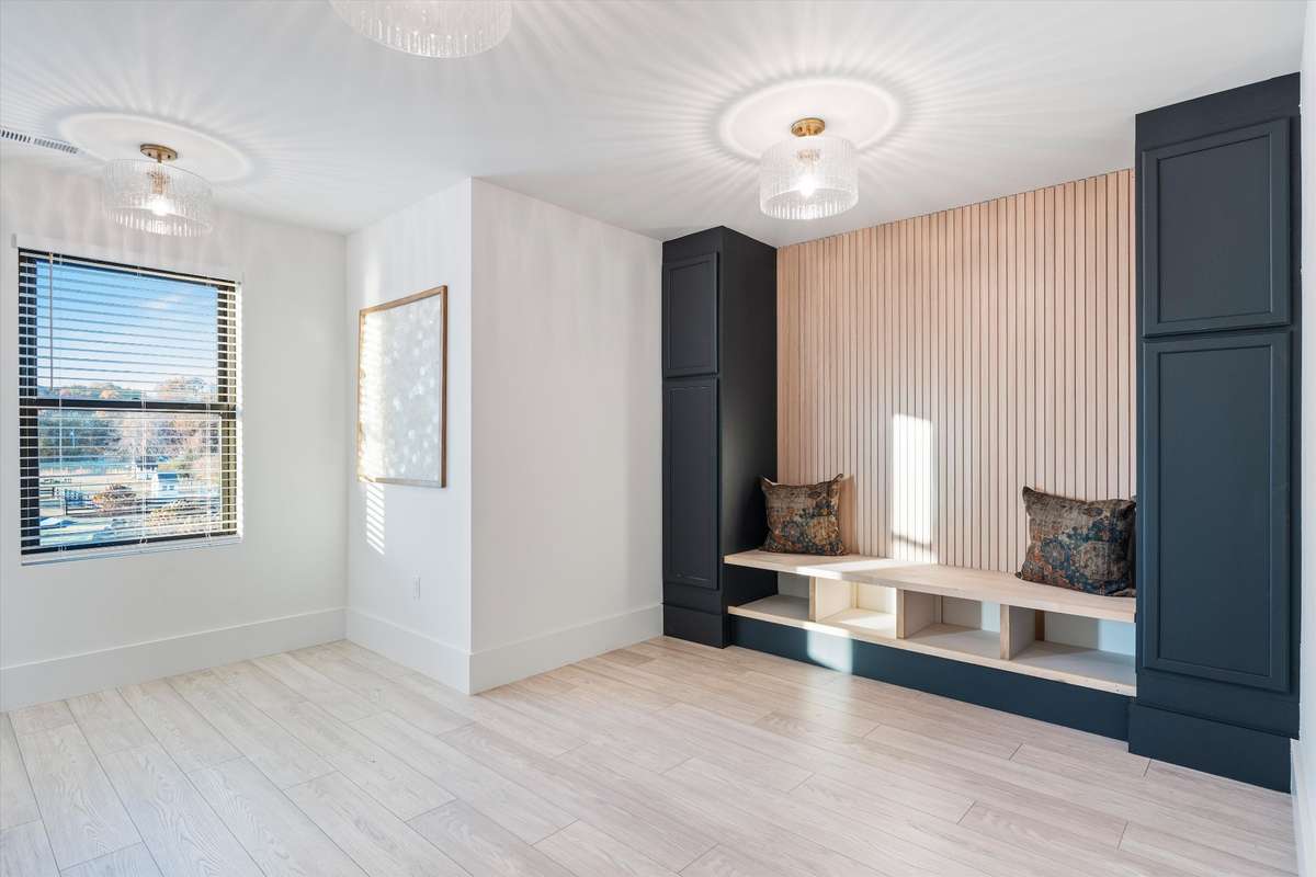 Upstairs entry loft in Entertainment house