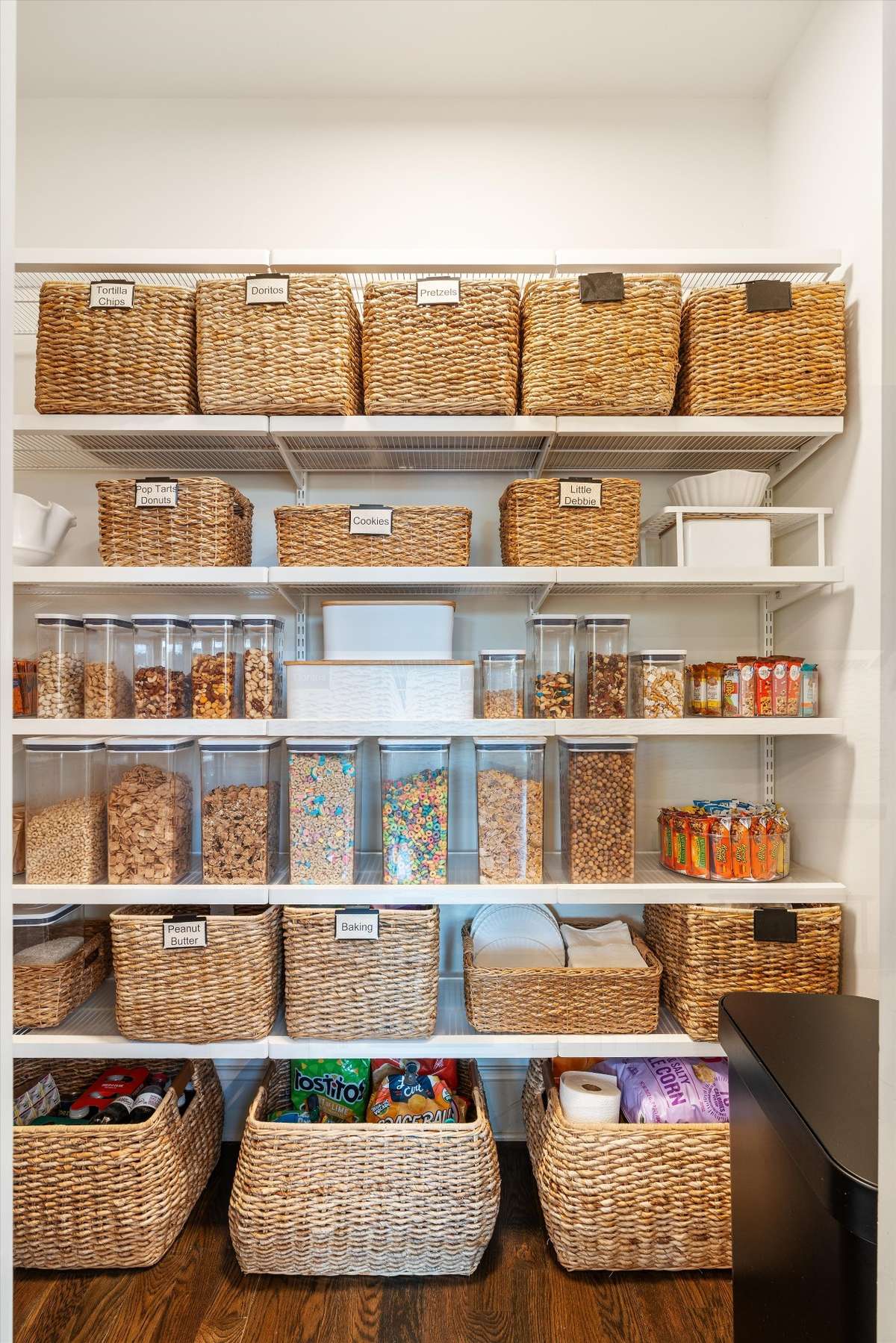 Large walk in pantry with ELFA shelving