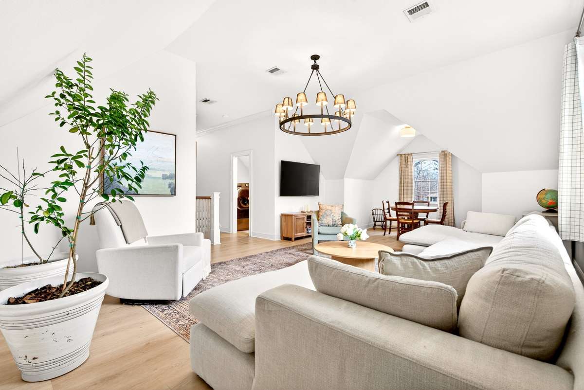 Bonus Room