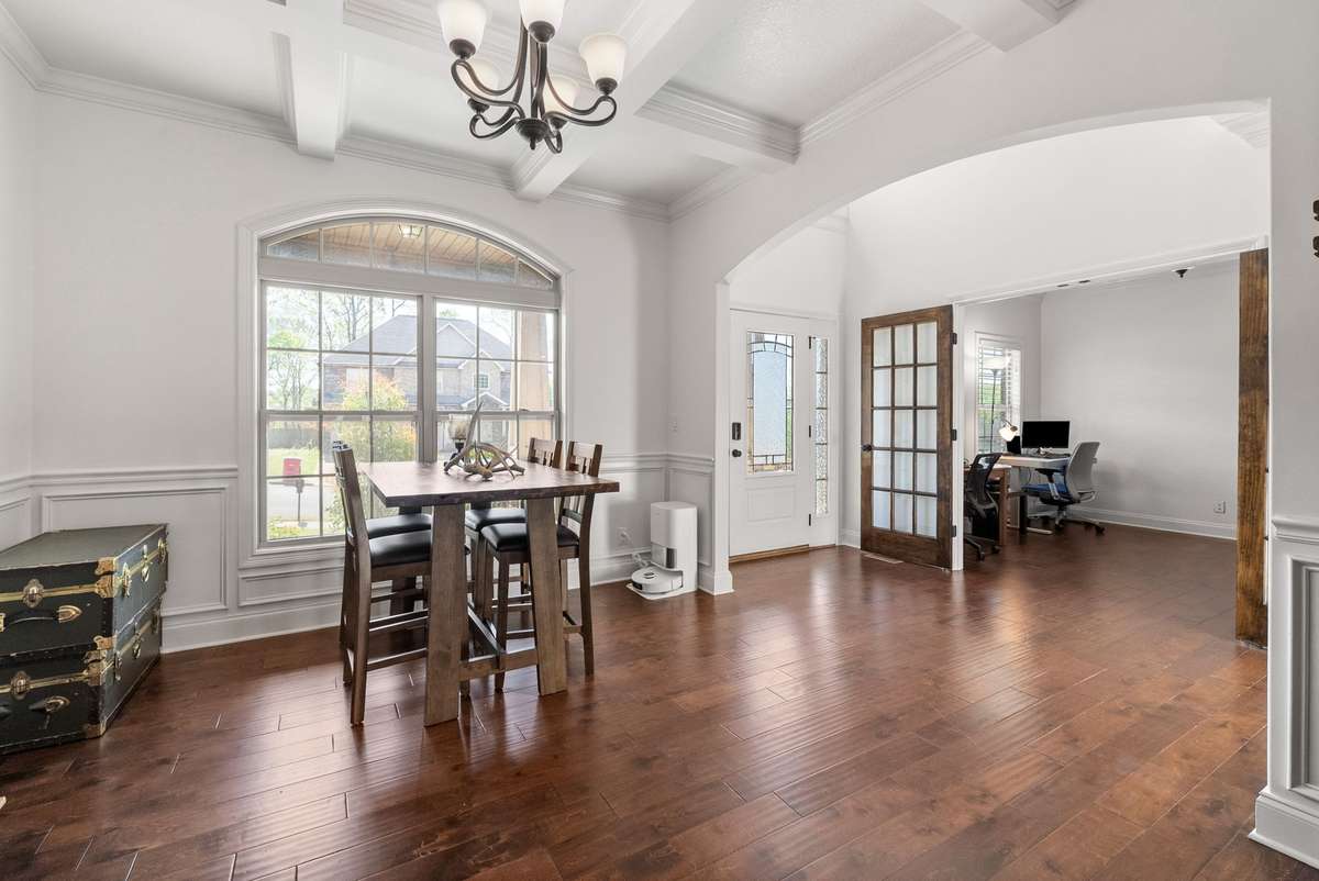 Look at those french doors!