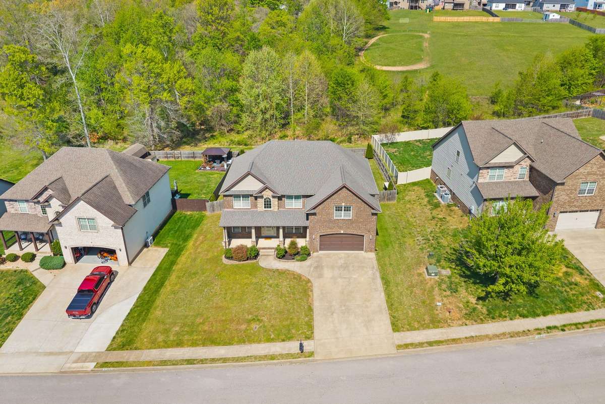 Gorgeous lot with large driveway!