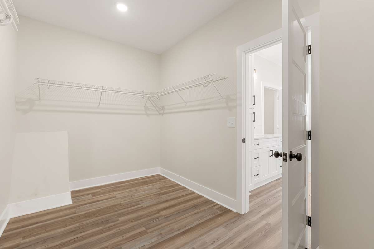 Primary Bedroom Closet