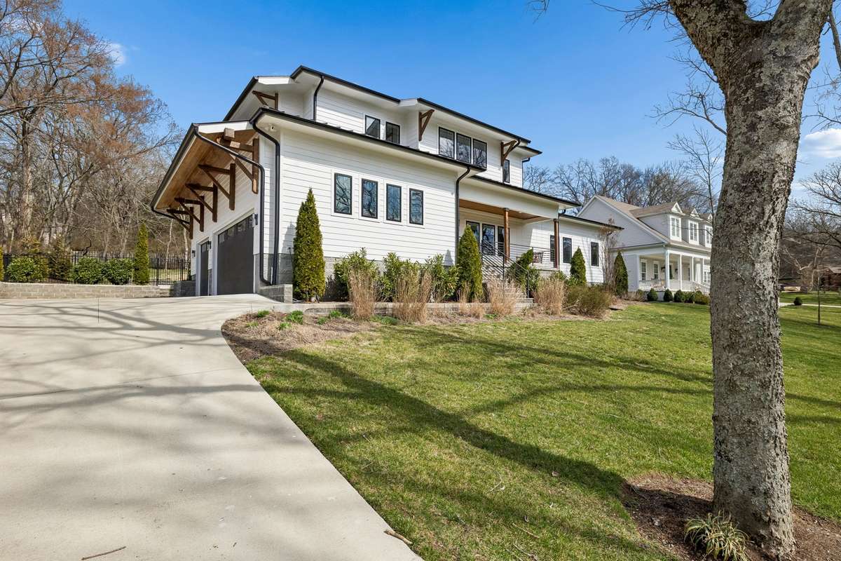 Oversized 3 car garage offers hidden from plain-sight side design along with extra storage space.