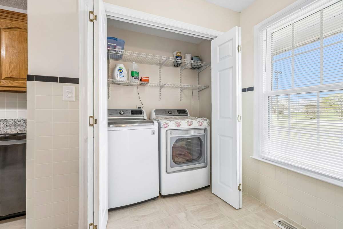 Washer & Dryer do not convey
