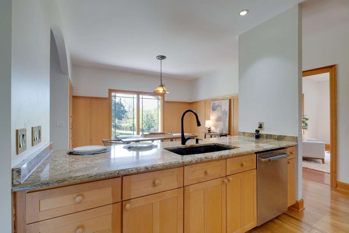 **100% Loans Available on this Home**