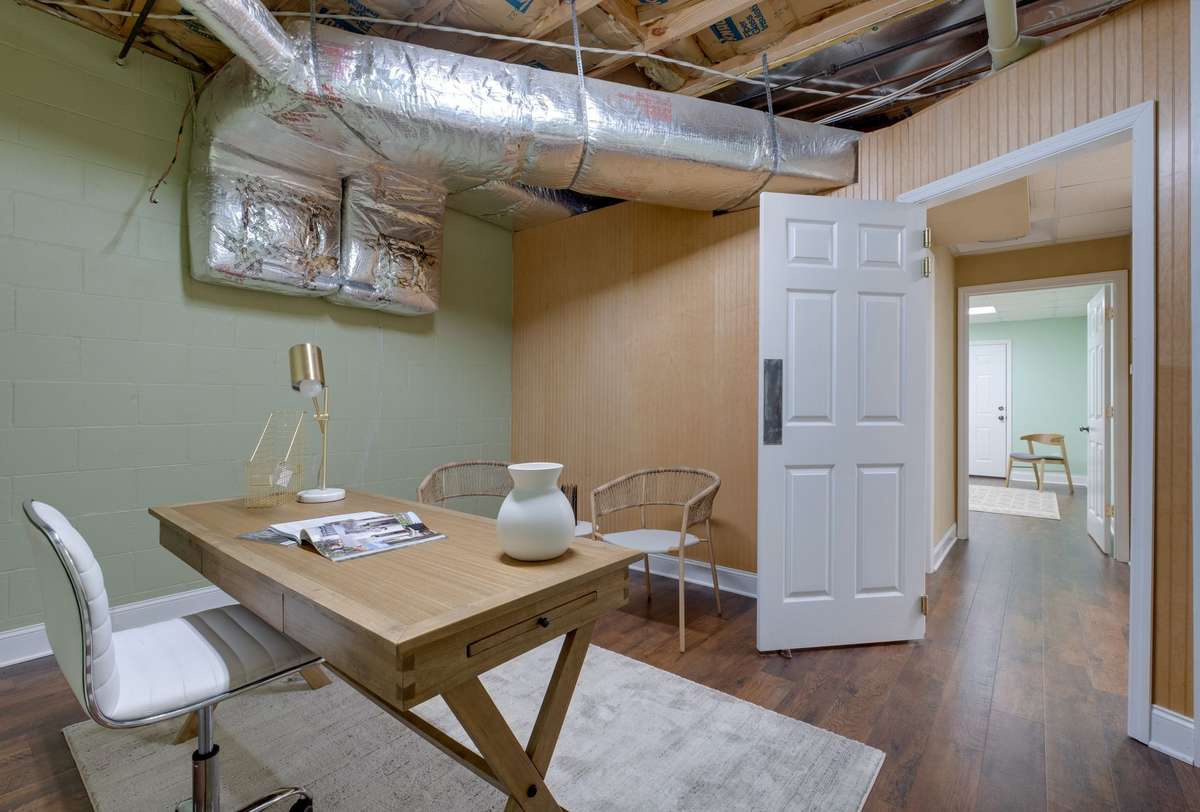 Full Bath on Basement Level