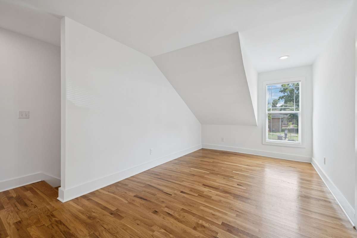 This is the 20x9 flex bonus area on the second floor.  This photo does not have virtual staging.  This area can be used as a home gym, craft area, homework zone, or entertainment/tv room.