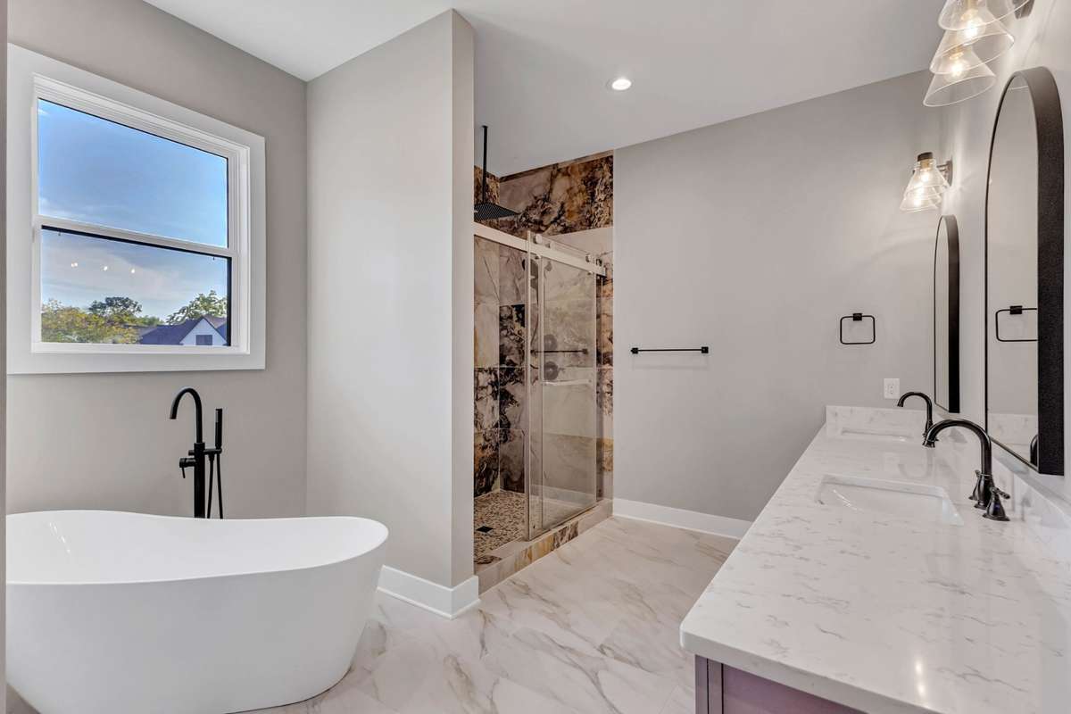 This primary bath is STUNNING!
