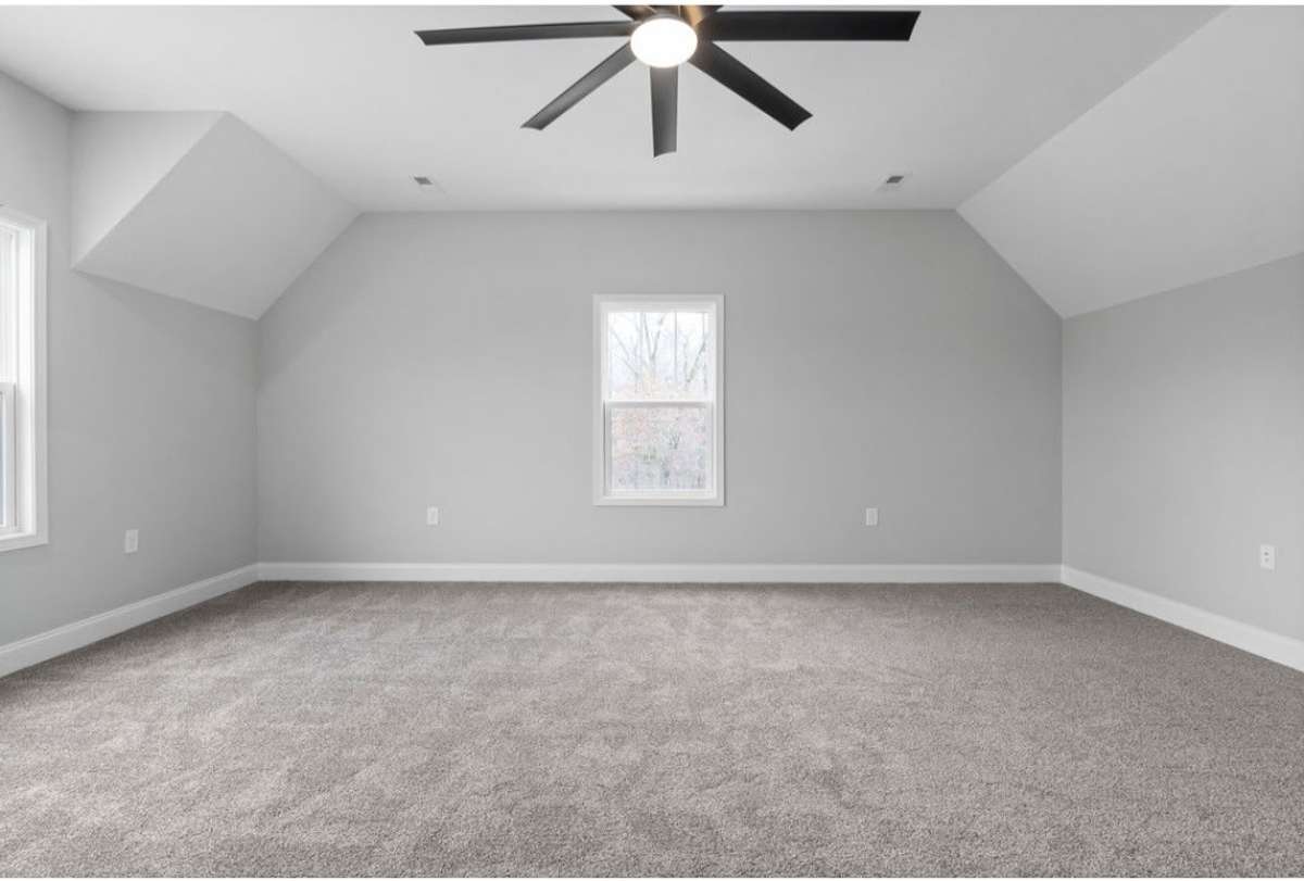 SAMPLE PHOTO ONLY. Elevations, styles, upgrades, selections, and colors may vary.