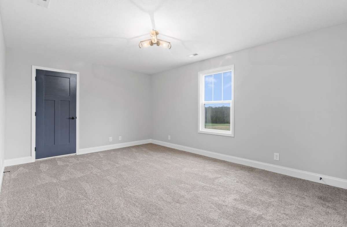 SAMPLE PHOTO ONLY. Elevations, styles, upgrades, selections, and colors may vary.