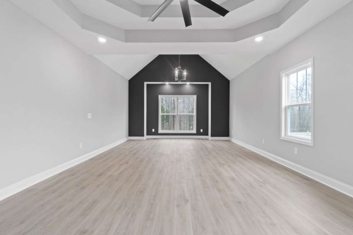 SAMPLE PHOTO ONLY. Elevations, styles, upgrades, selections, and colors may vary.