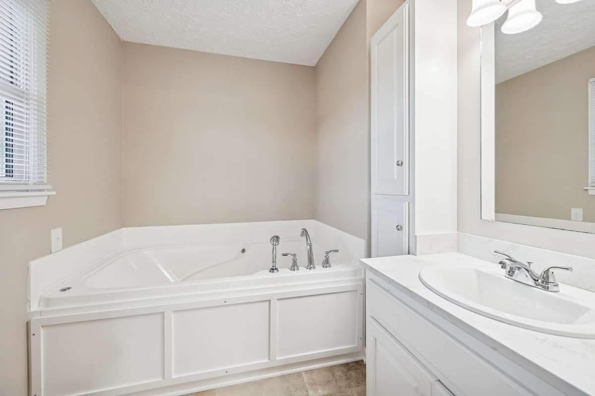 Spacious soaking tub...