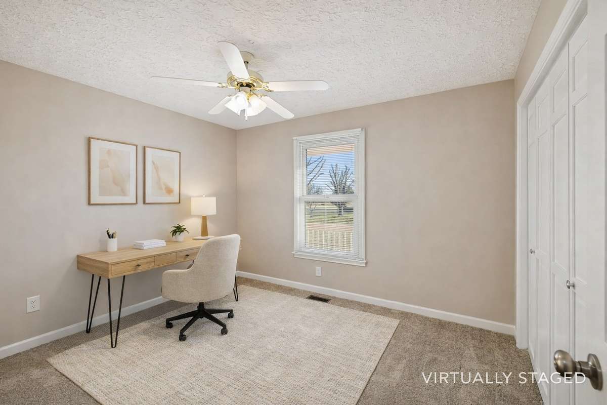 Modern office or bedroom...