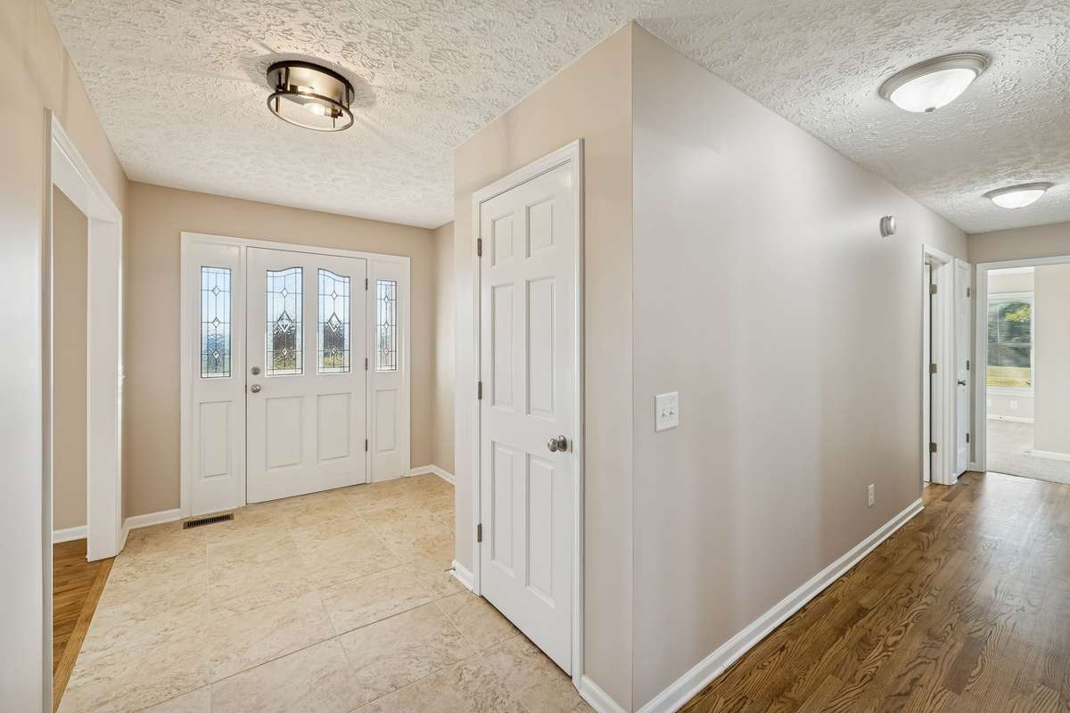 Foyer to welcome your guests...