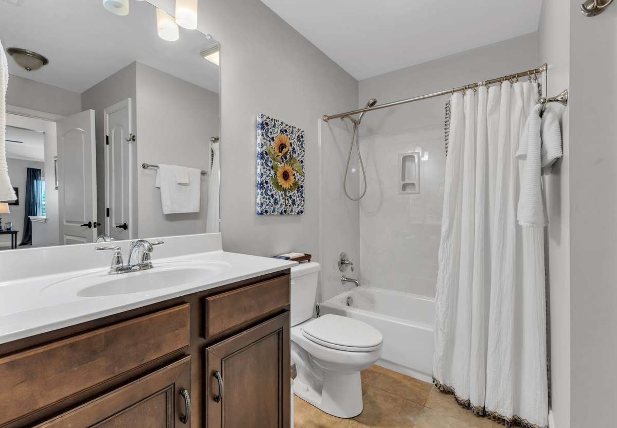 Upstairs Full Bath