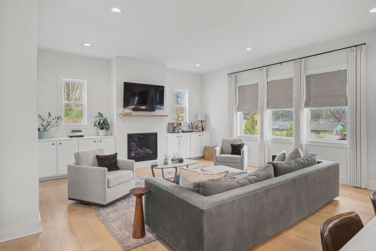Large Open Living Room with Plenty of Natural Light
