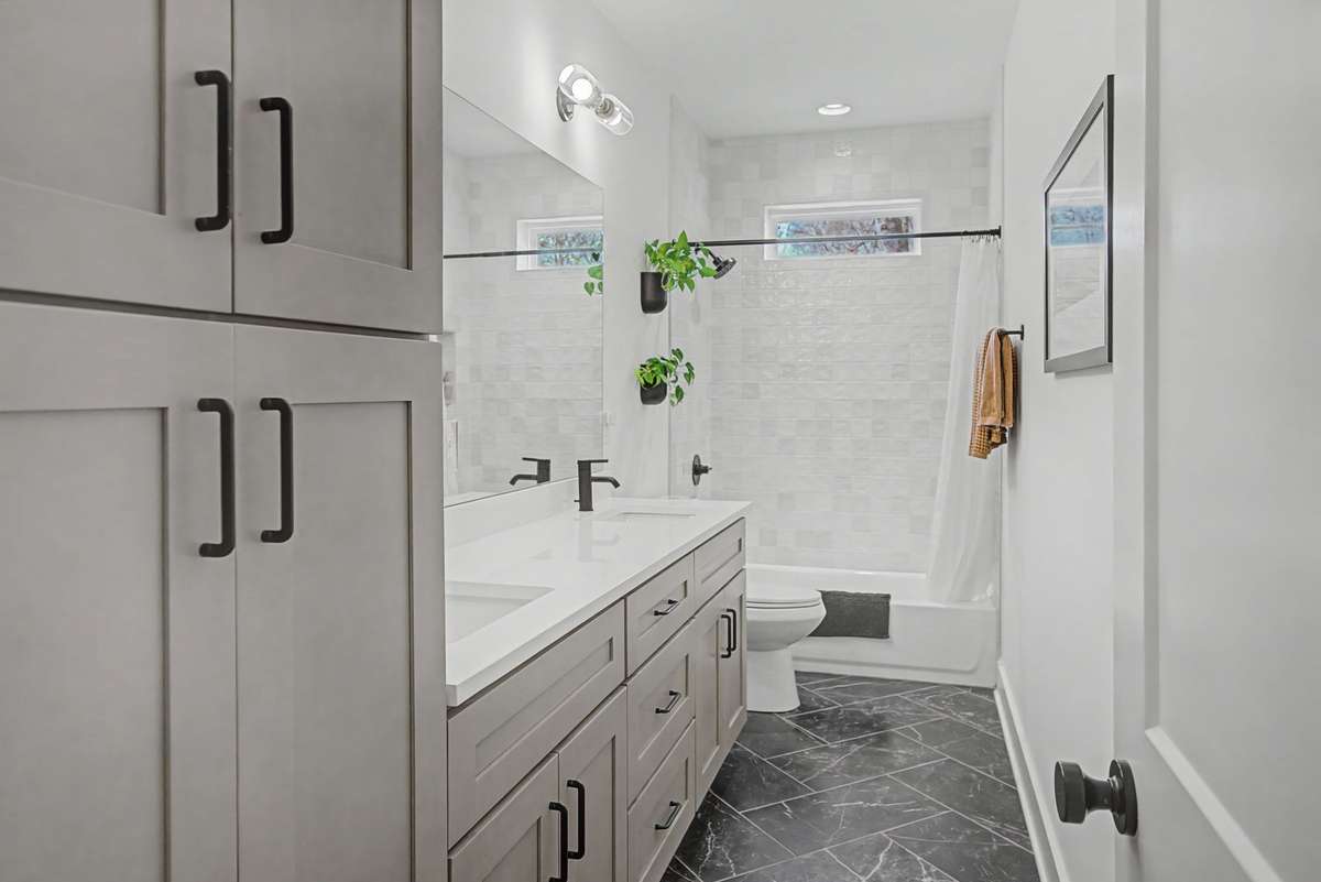 Beautifully Appointed Bedroom Between Bedrooms 3 and 4.
